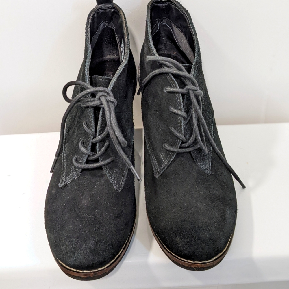 White mountain suede wedges - Picture 11 of 15